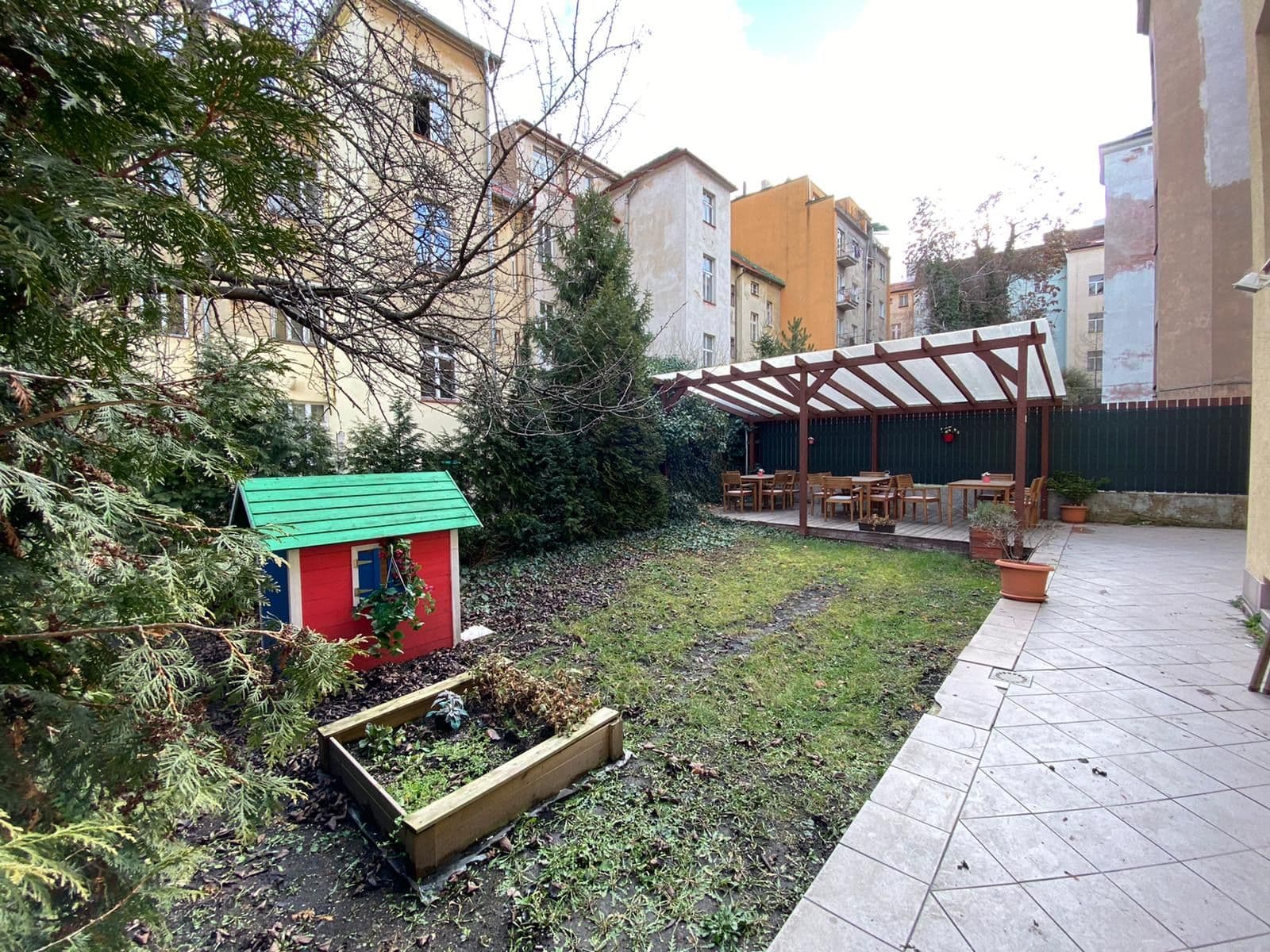 1 bedroom with open-plan kitchen flat to rent, 45 m², U Santošky, Prague, Prague 1 bedroom with open-plan kitchen flat to rent, 45 m², U Santošky, Prague, Prague