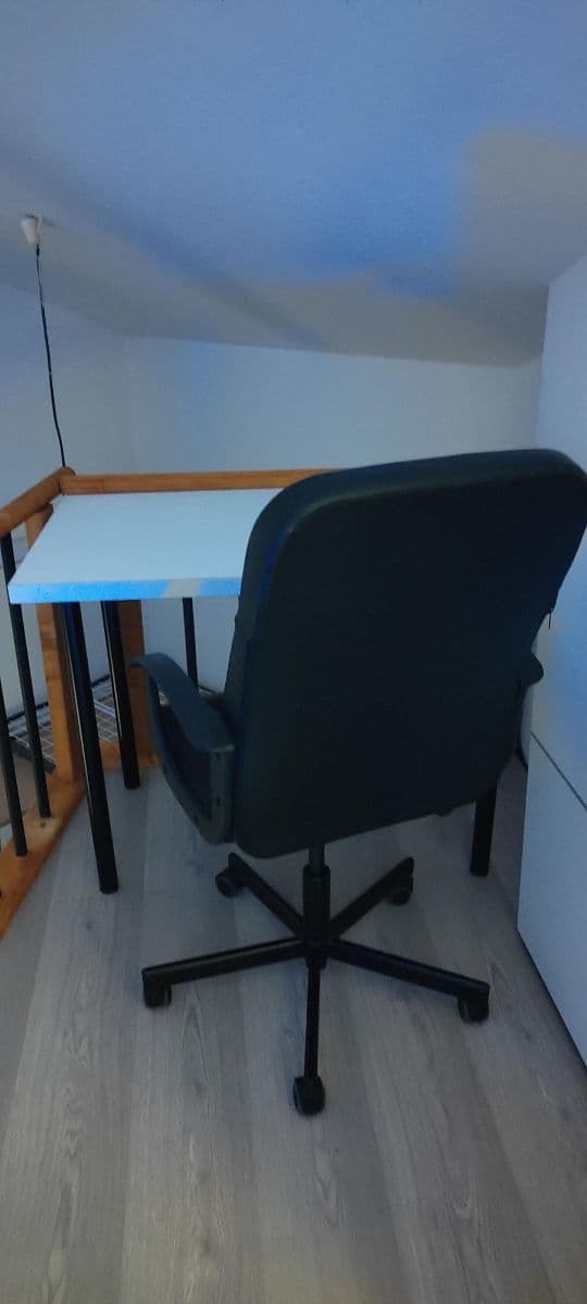 Studio flat to rent, 30 m², Slunečná, Sulice, Středočeský Region Studio flat to rent, 30 m², Slunečná, Sulice, Středočeský Region