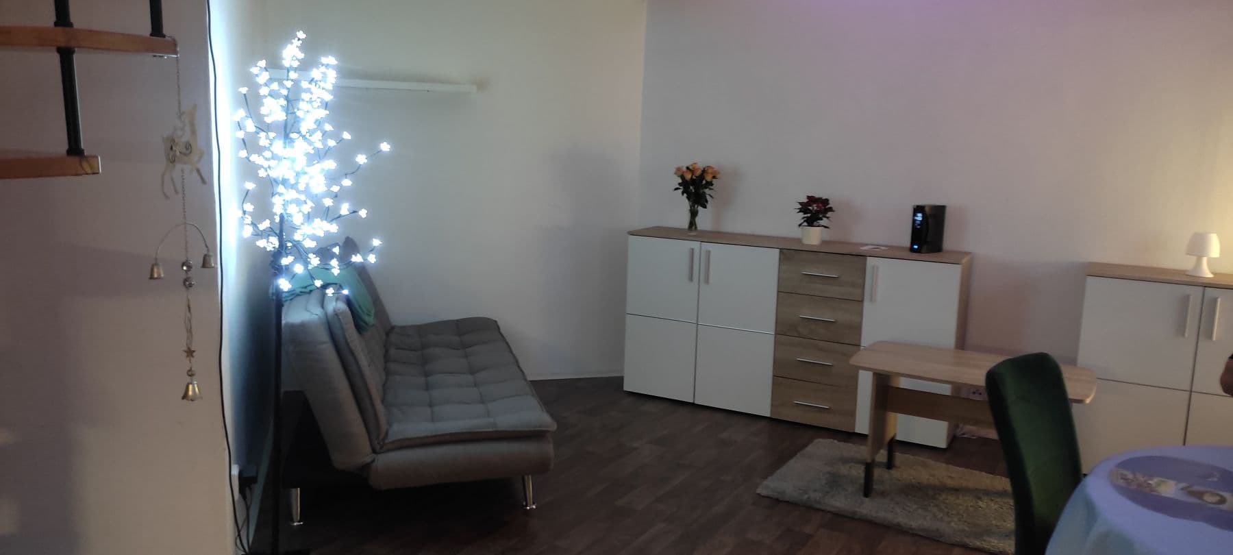 Studio flat to rent, 30 m², Slunečná, Sulice, Středočeský Region Studio flat to rent, 30 m², Slunečná, Sulice, Středočeský Region