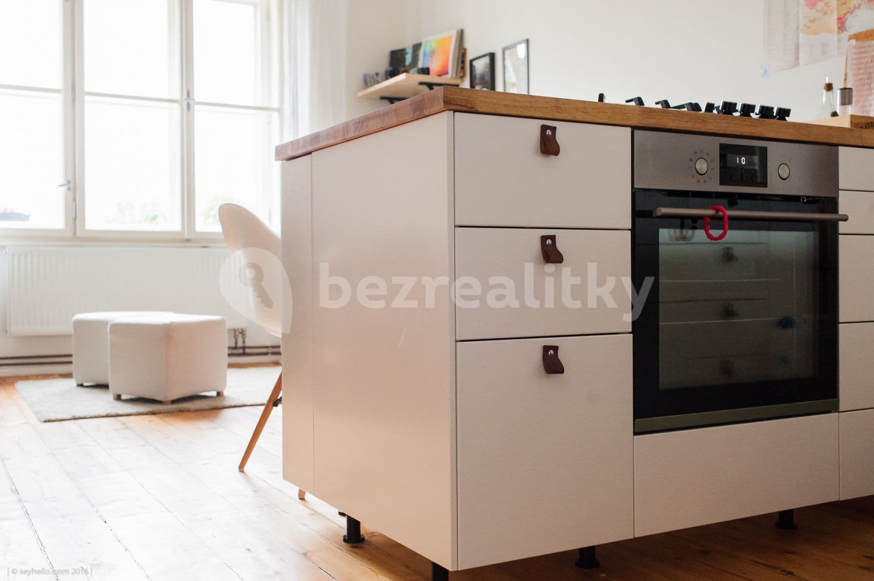 2 bedroom with open-plan kitchen flat to rent, 69 m², Rooseveltova, Prague, Prague 2 bedroom with open-plan kitchen flat to rent, 69 m², Rooseveltova, Prague, Prague