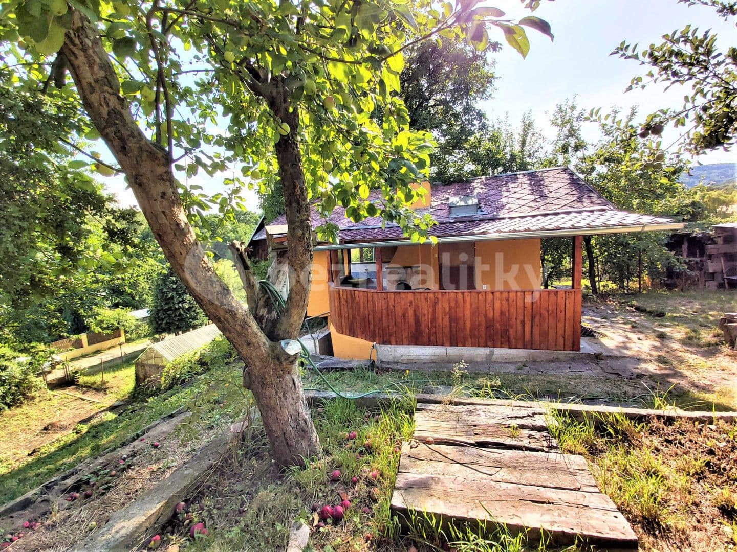 recreational property for sale, 469 m², Litvínov, Ústecký Region