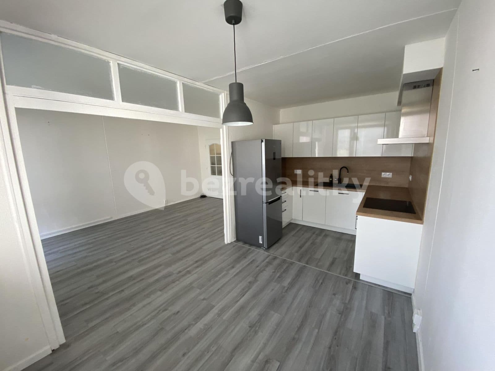 2 bedroom with open-plan kitchen flat to rent, 78 m², Mariánská, Prague, Prague 2 bedroom with open-plan kitchen flat to rent, 78 m², Mariánská, Prague, Prague