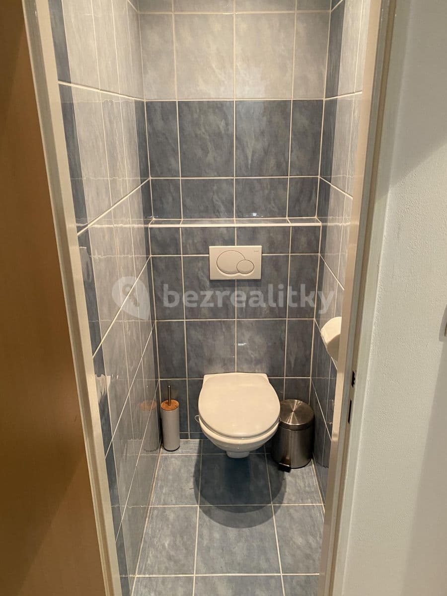 2 bedroom with open-plan kitchen flat to rent, 78 m², Mariánská, Prague, Prague 2 bedroom with open-plan kitchen flat to rent, 78 m², Mariánská, Prague, Prague