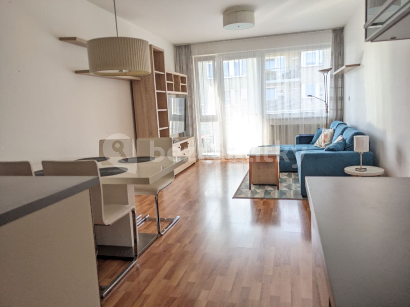 1 bedroom with open-plan kitchen flat to rent, 59 m², Babická, Prague, Prague 1 bedroom with open-plan kitchen flat to rent, 59 m², Babická, Prague, Prague