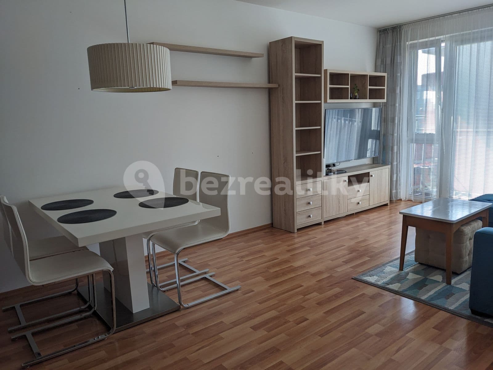 1 bedroom with open-plan kitchen flat to rent, 59 m², Babická, Prague, Prague 1 bedroom with open-plan kitchen flat to rent, 59 m², Babická, Prague, Prague