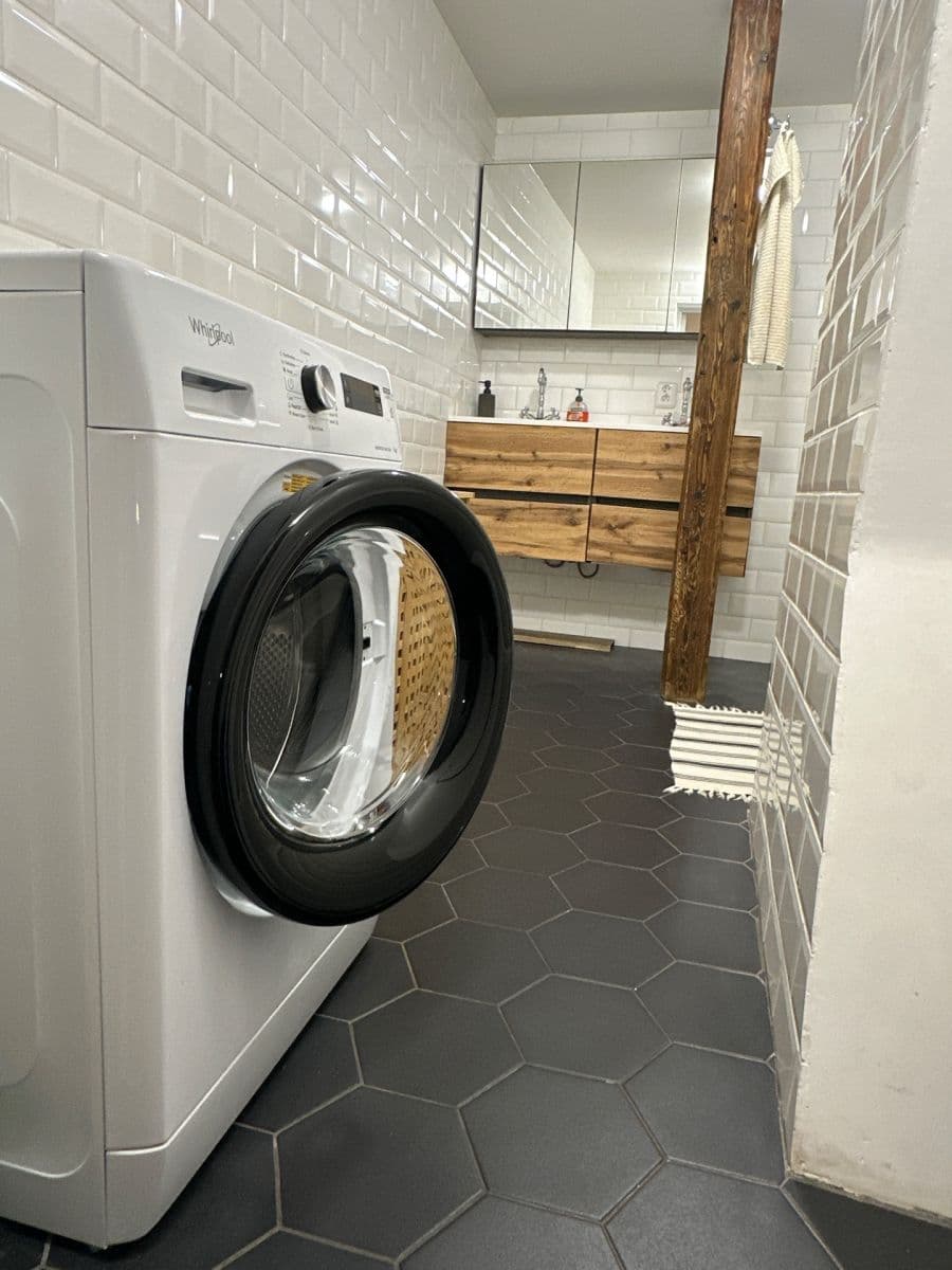 1 bedroom with open-plan kitchen flat to rent, 56 m², Klapkova, Prague, Prague 1 bedroom with open-plan kitchen flat to rent, 56 m², Klapkova, Prague, Prague