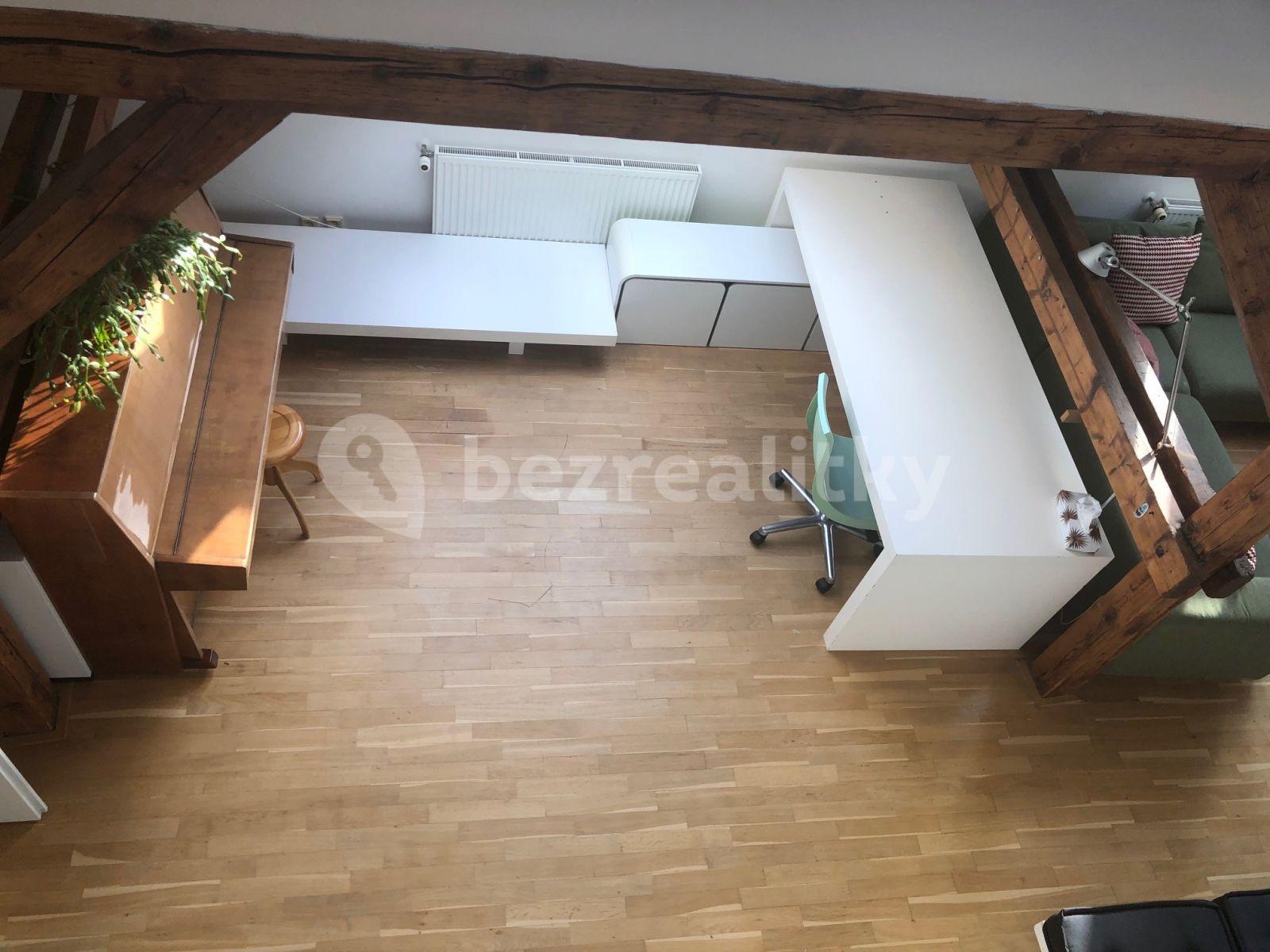 3 bedroom with open-plan kitchen flat to rent, 130 m², Čihákova, Prague, Prague