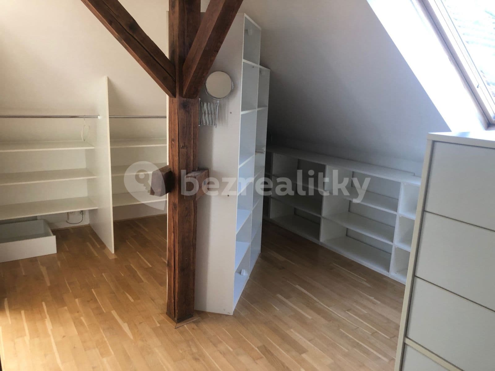 3 bedroom with open-plan kitchen flat to rent, 130 m², Čihákova, Prague, Prague 3 bedroom with open-plan kitchen flat to rent, 130 m², Čihákova, Prague, Prague