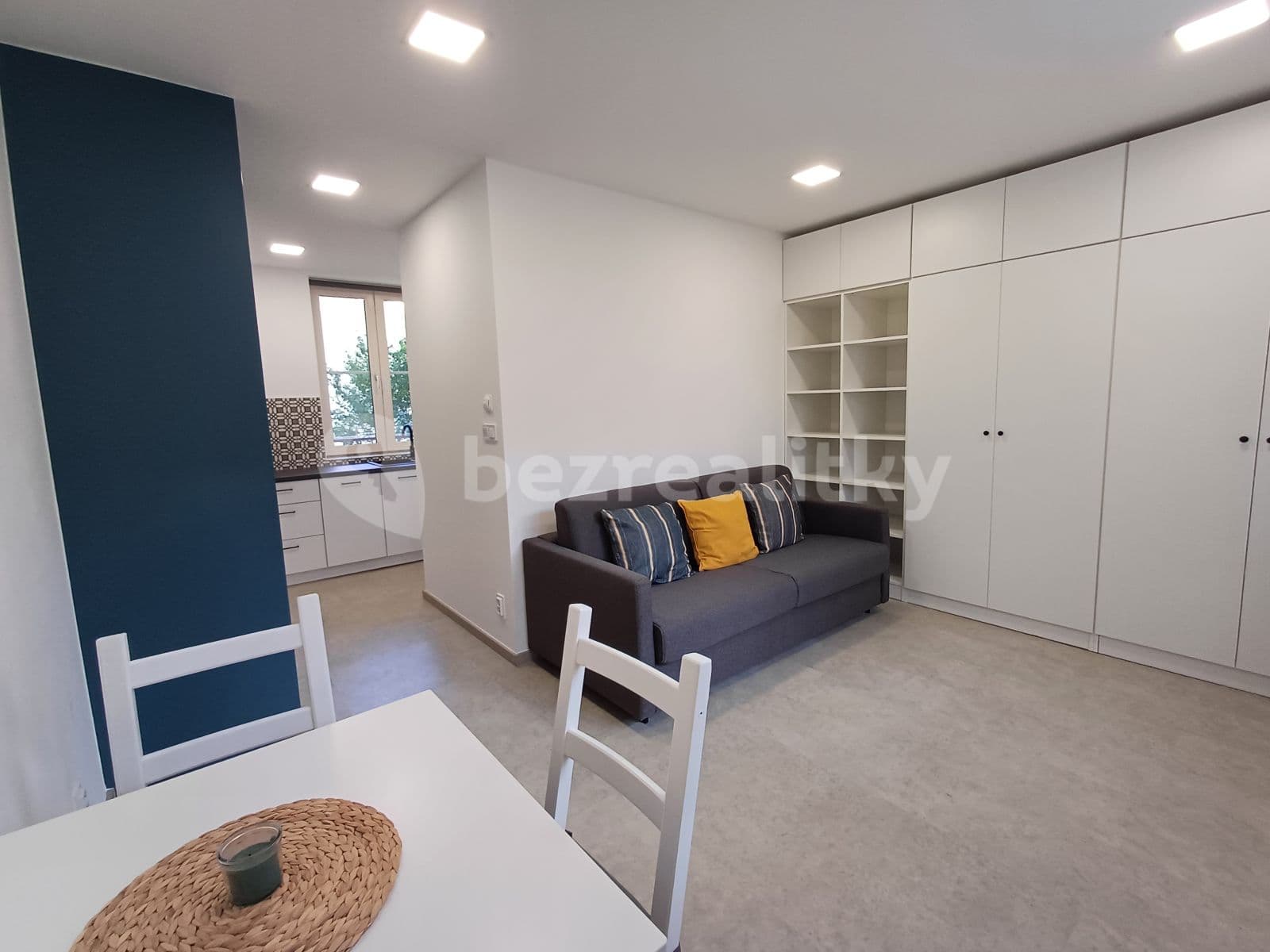 Studio flat to rent, 26 m², Gallašova, Brno, Jihomoravský Region Studio flat to rent, 26 m², Gallašova, Brno, Jihomoravský Region