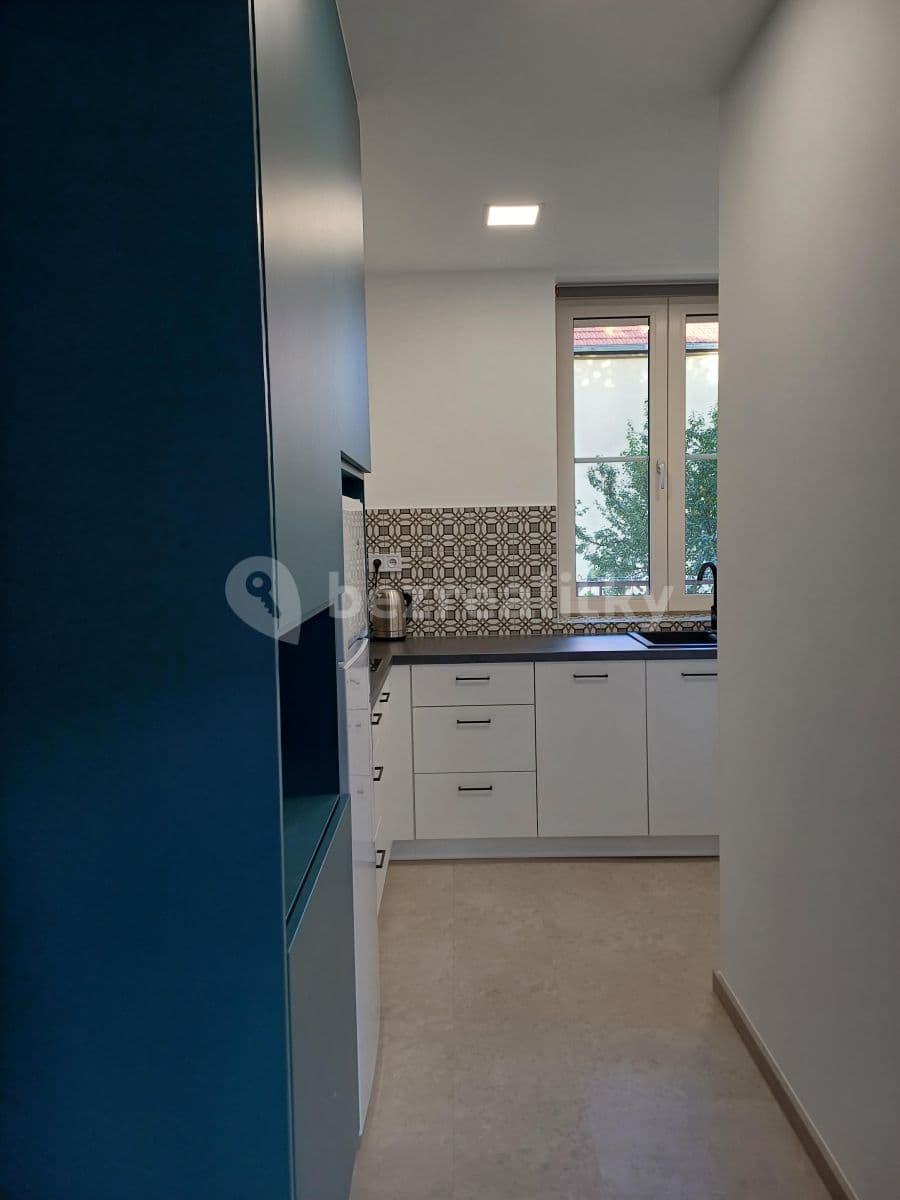 Studio flat to rent, 26 m², Gallašova, Brno, Jihomoravský Region Studio flat to rent, 26 m², Gallašova, Brno, Jihomoravský Region
