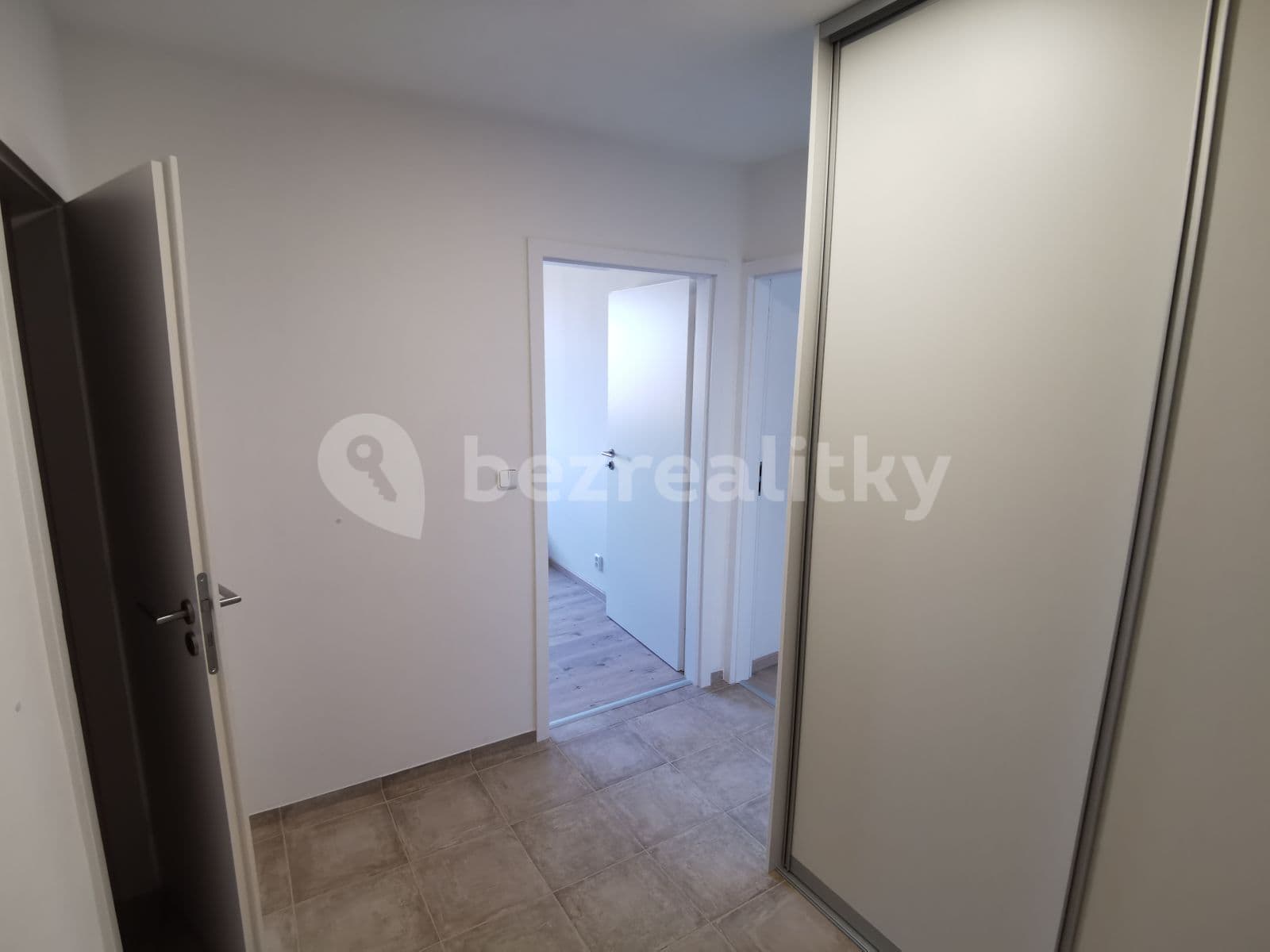 1 bedroom with open-plan kitchen flat to rent, 42 m², Krupská, Prague, Prague 1 bedroom with open-plan kitchen flat to rent, 42 m², Krupská, Prague, Prague