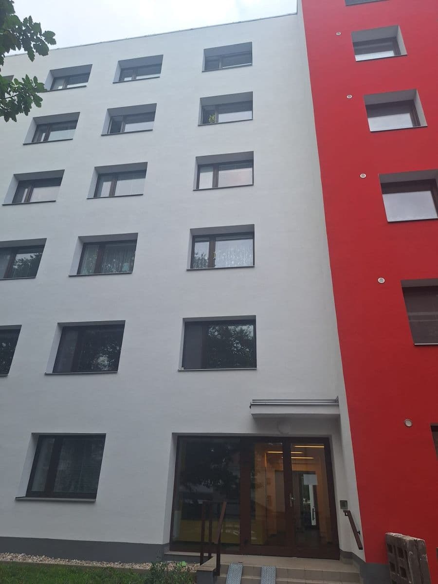1 bedroom with open-plan kitchen flat to rent, 42 m², Krupská, Prague, Prague 1 bedroom with open-plan kitchen flat to rent, 42 m², Krupská, Prague, Prague