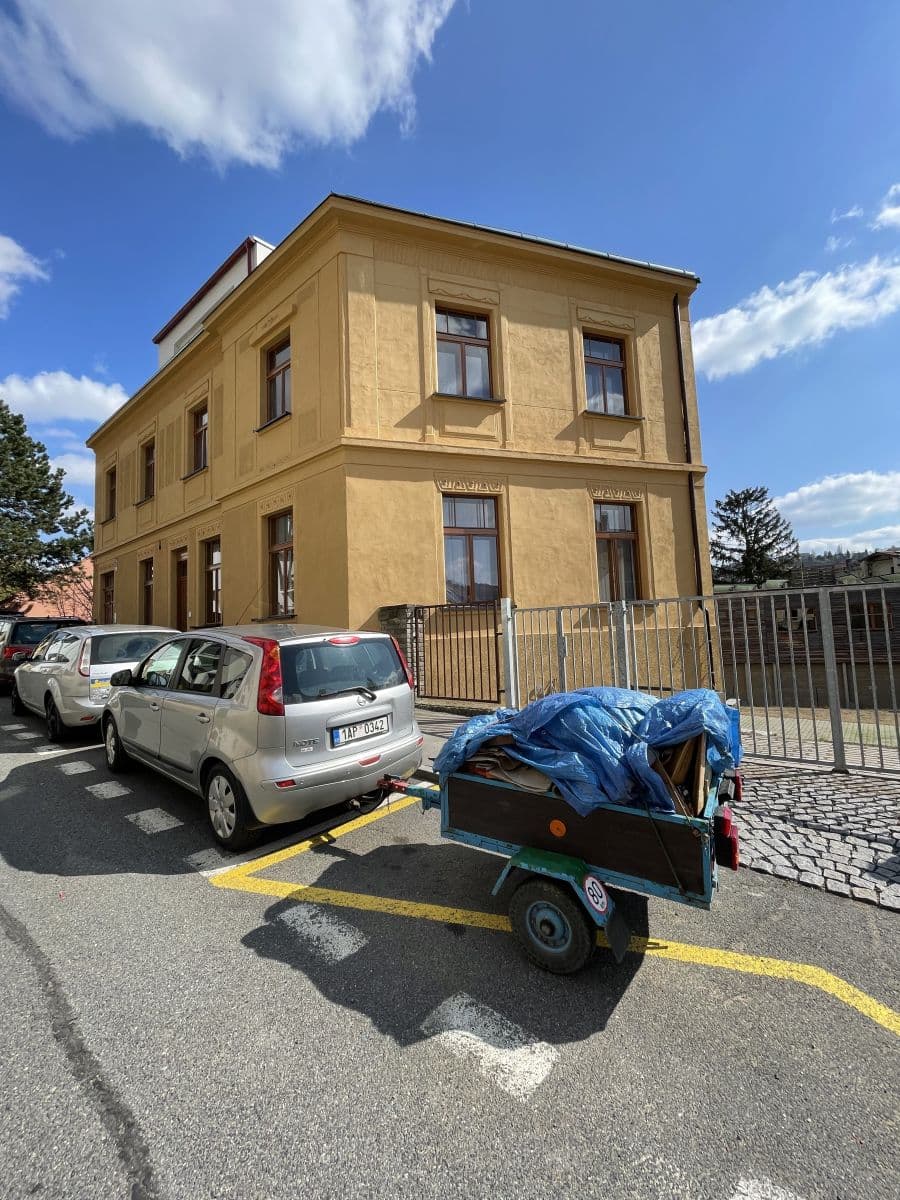 1 bedroom with open-plan kitchen flat to rent, 35 m², Pod Žvahovem, Prague, Prague 1 bedroom with open-plan kitchen flat to rent, 35 m², Pod Žvahovem, Prague, Prague