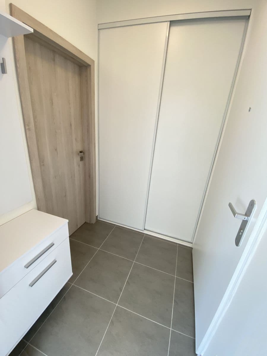 Studio flat to rent, 34 m², Žitavská, Jihlava, Vysočina Region Studio flat to rent, 34 m², Žitavská, Jihlava, Vysočina Region