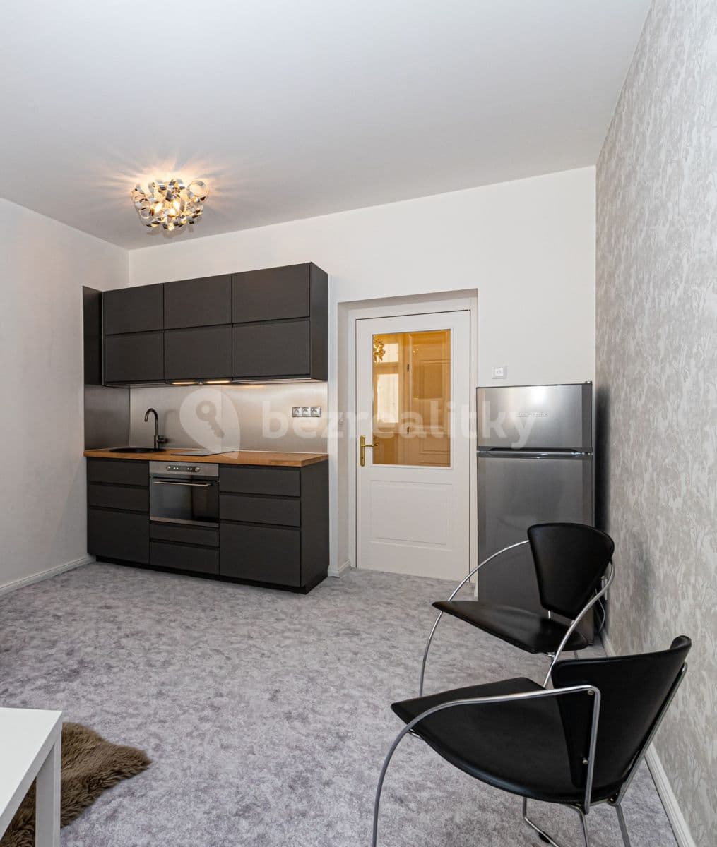 Studio flat to rent, 30 m², Záhřebská, Prague, Prague Studio flat to rent, 30 m², Záhřebská, Prague, Prague