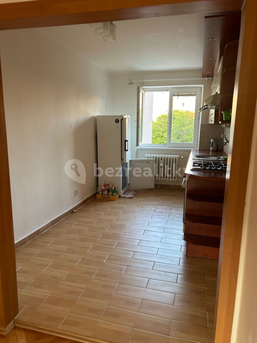 2 bedroom flat to rent, 57 m², Unhošťská, Kladno, Středočeský Region 2 bedroom flat to rent, 57 m², Unhošťská, Kladno, Středočeský Region
