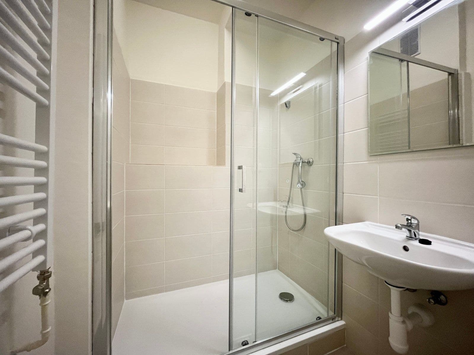 1 bedroom flat to rent, 35 m², Javorová, Frýdek-Místek, Moravskoslezský Region 1 bedroom flat to rent, 35 m², Javorová, Frýdek-Místek, Moravskoslezský Region