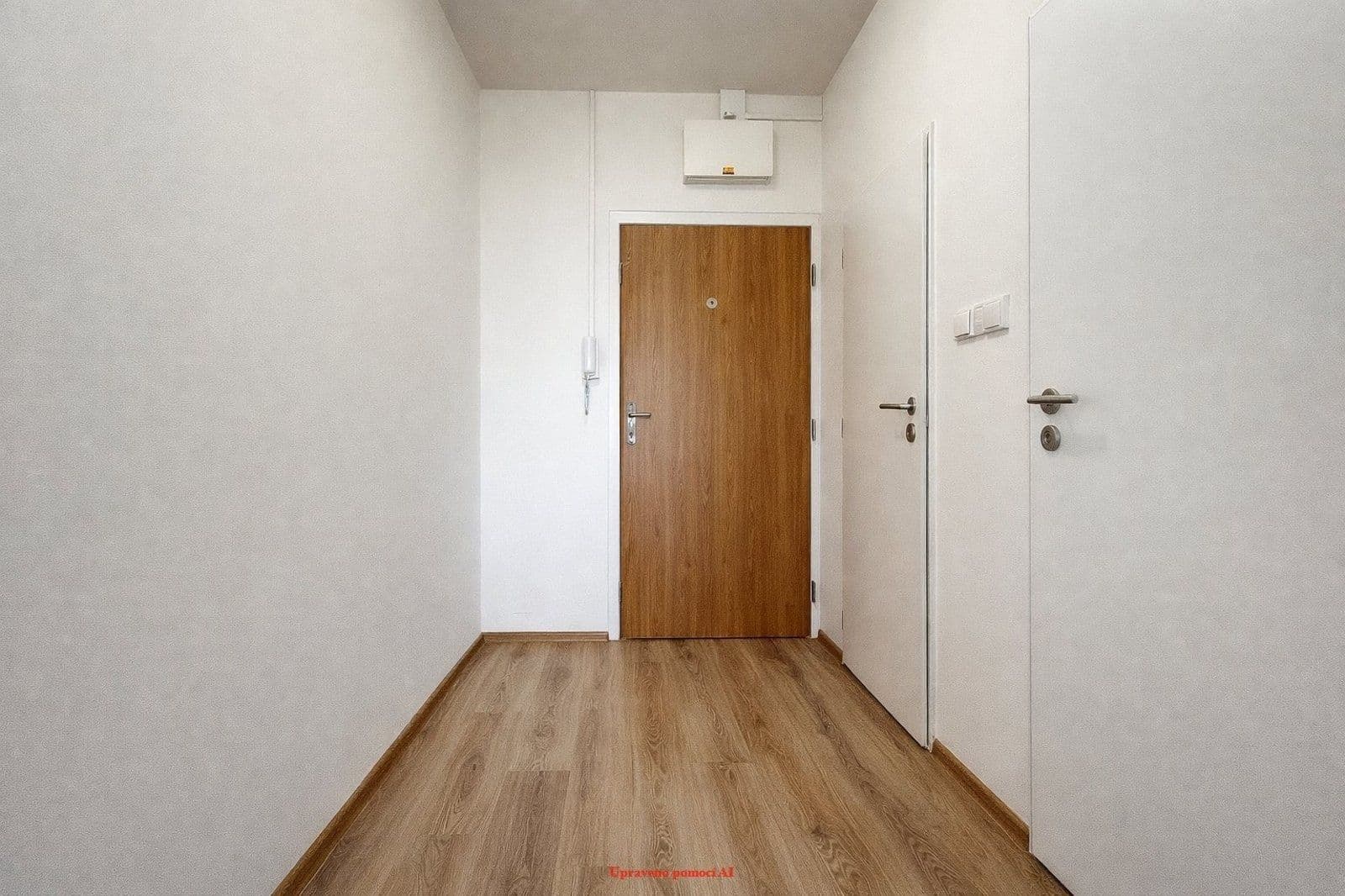 Studio flat to rent, 26 m², Masarykova třída, Orlová, Moravskoslezský Region Studio flat to rent, 26 m², Masarykova třída, Orlová, Moravskoslezský Region
