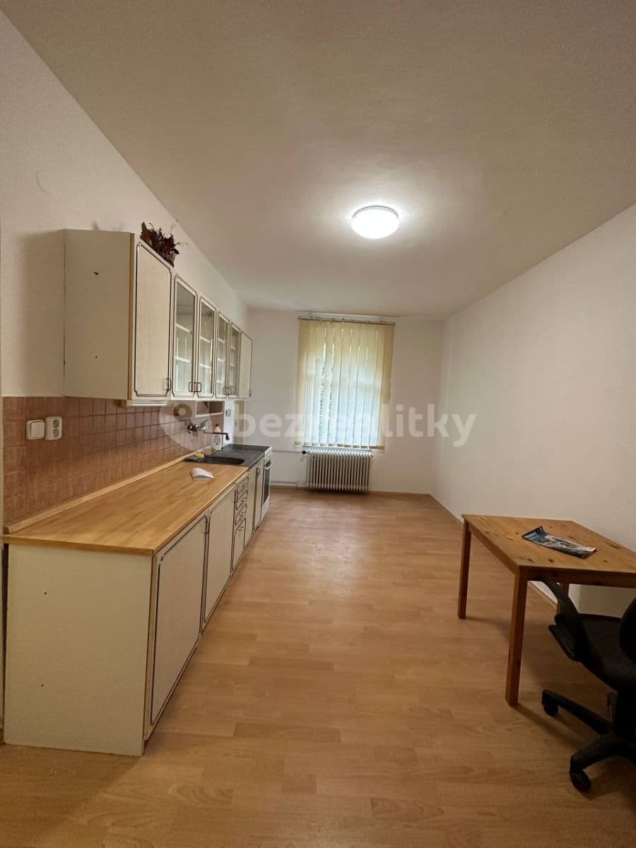 2 bedroom with open-plan kitchen flat to rent, 65 m², Mattoniho nábřeží, Karlovy Vary, Karlovarský Region 2 bedroom with open-plan kitchen flat to rent, 65 m², Mattoniho nábřeží, Karlovy Vary, Karlovarský Region