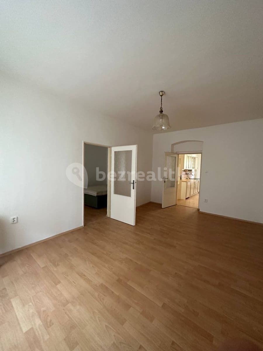 2 bedroom with open-plan kitchen flat to rent, 65 m², Mattoniho nábřeží, Karlovy Vary, Karlovarský Region 2 bedroom with open-plan kitchen flat to rent, 65 m², Mattoniho nábřeží, Karlovy Vary, Karlovarský Region