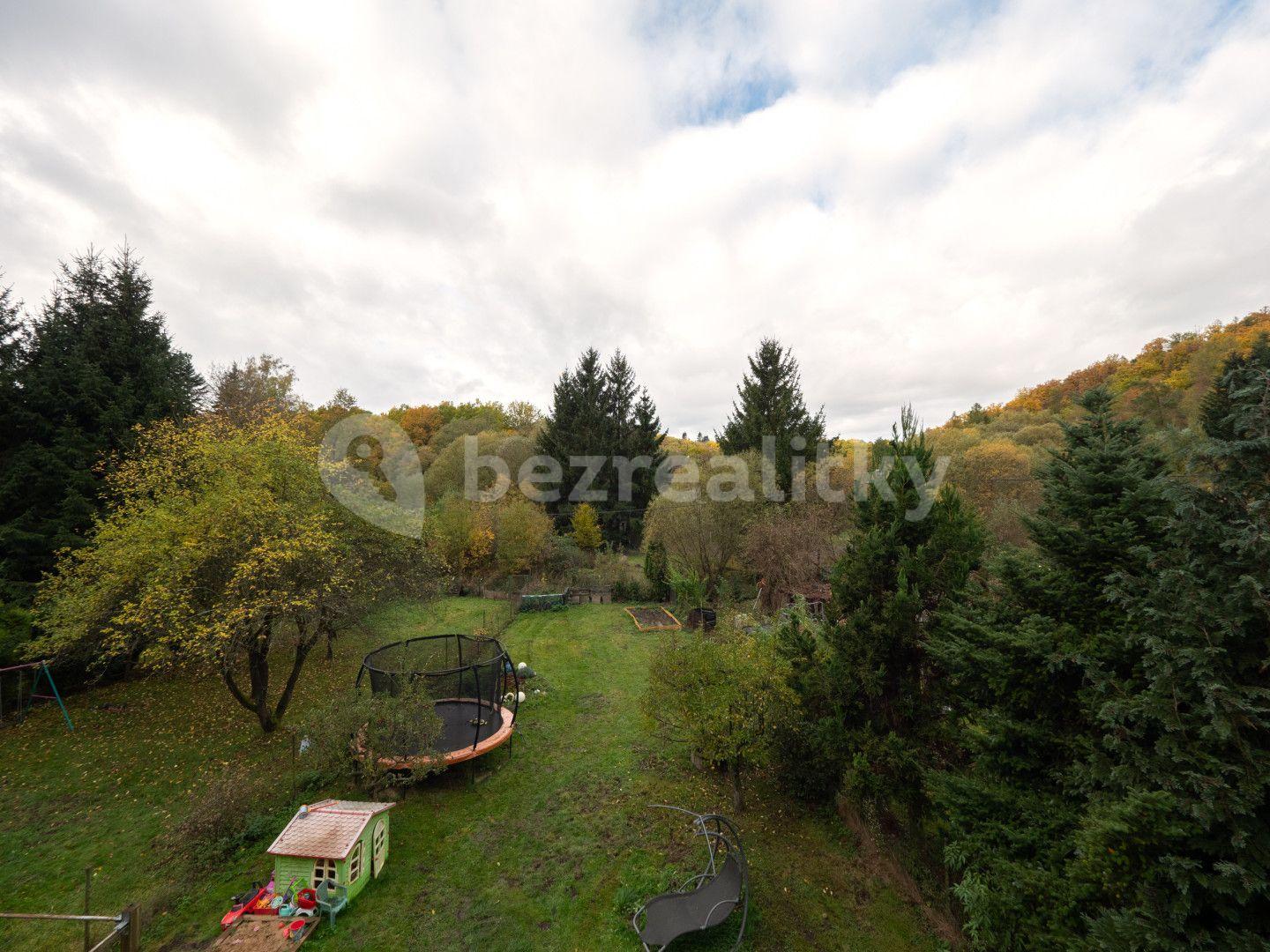 recreational property for sale, 570 m², Hvozdnice, Středočeský Region
