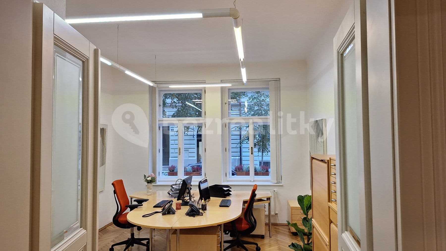 office to rent, 45 m², Jana Masaryka, Prague, Prague office to rent, 45 m², Jana Masaryka, Prague, Prague