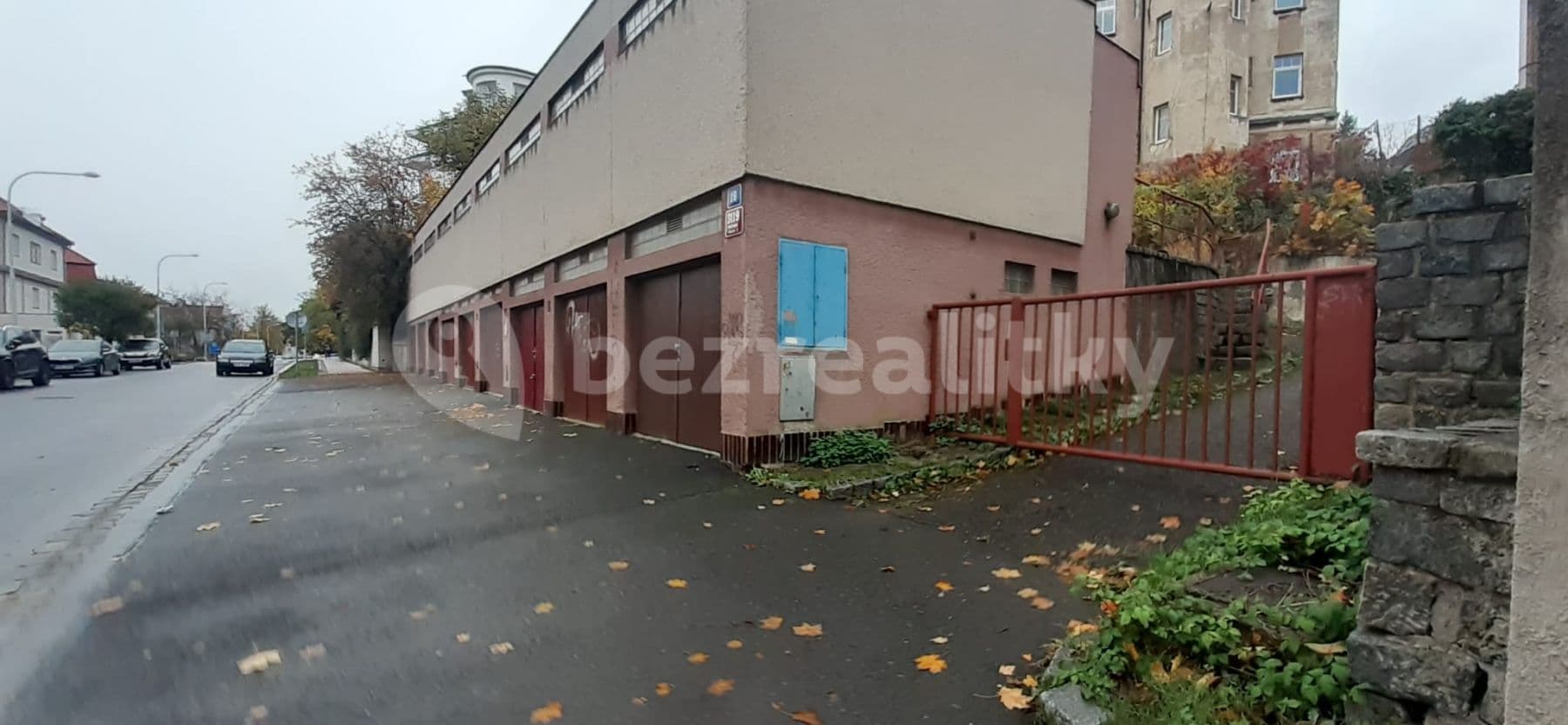 garage to rent, 18 m², Nad Santoškou, Prague, Prague garage to rent, 18 m², Nad Santoškou, Prague, Prague