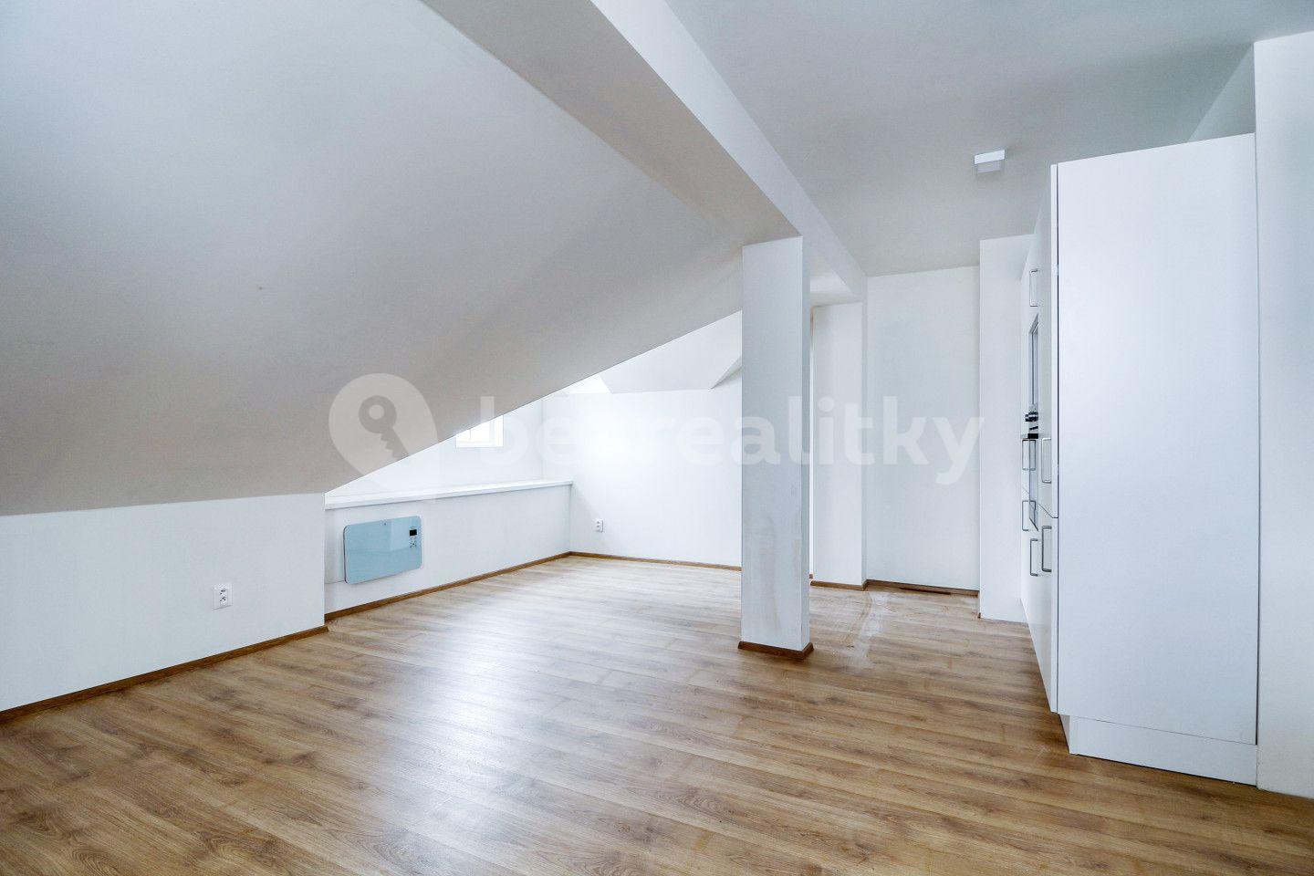 2 bedroom with open-plan kitchen flat for sale, 96 m², Horní, Kašperské Hory, Plzeňský Region