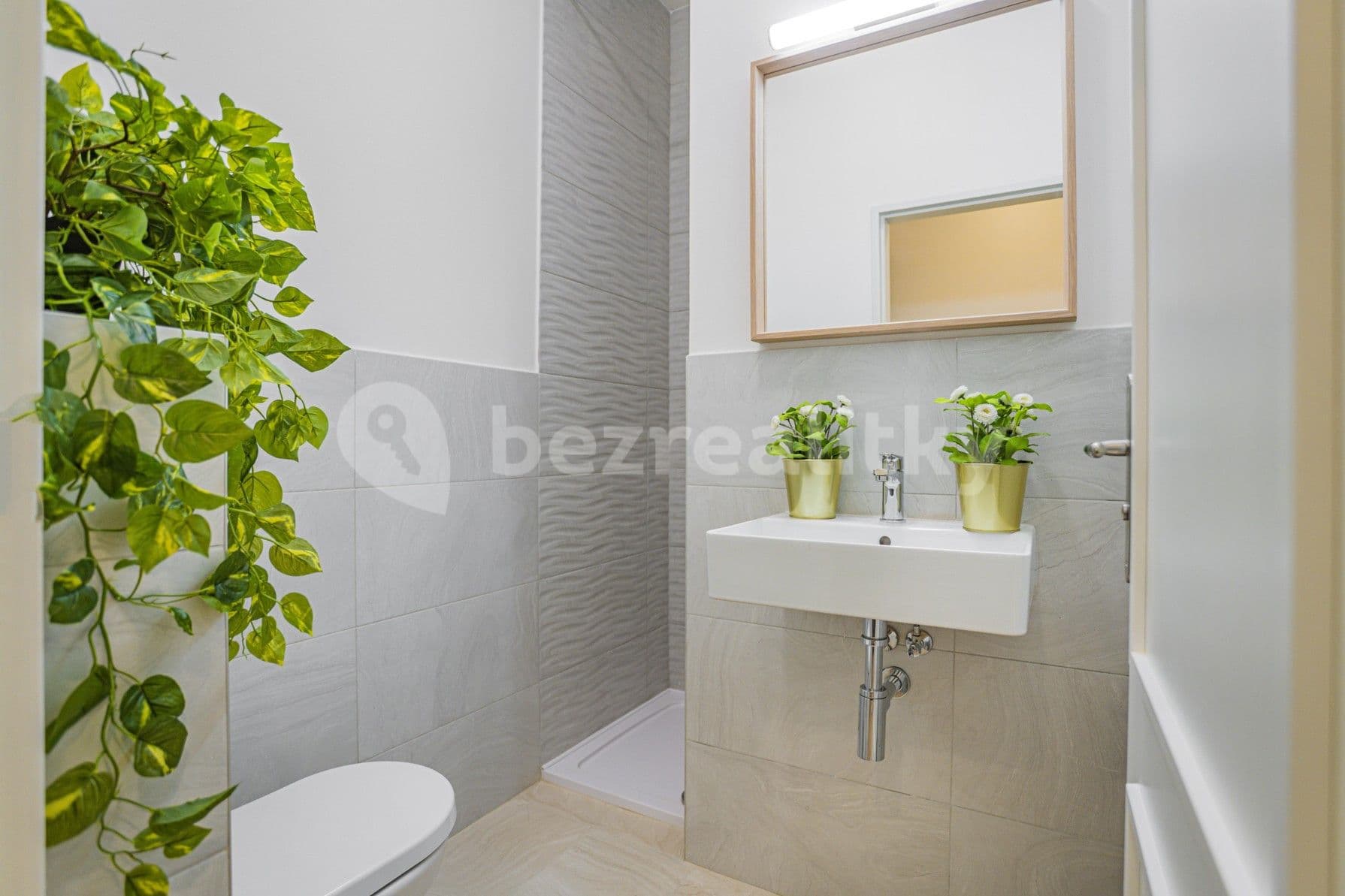 Studio flat to rent, 20 m², Kováků, Prague, Prague Studio flat to rent, 20 m², Kováků, Prague, Prague