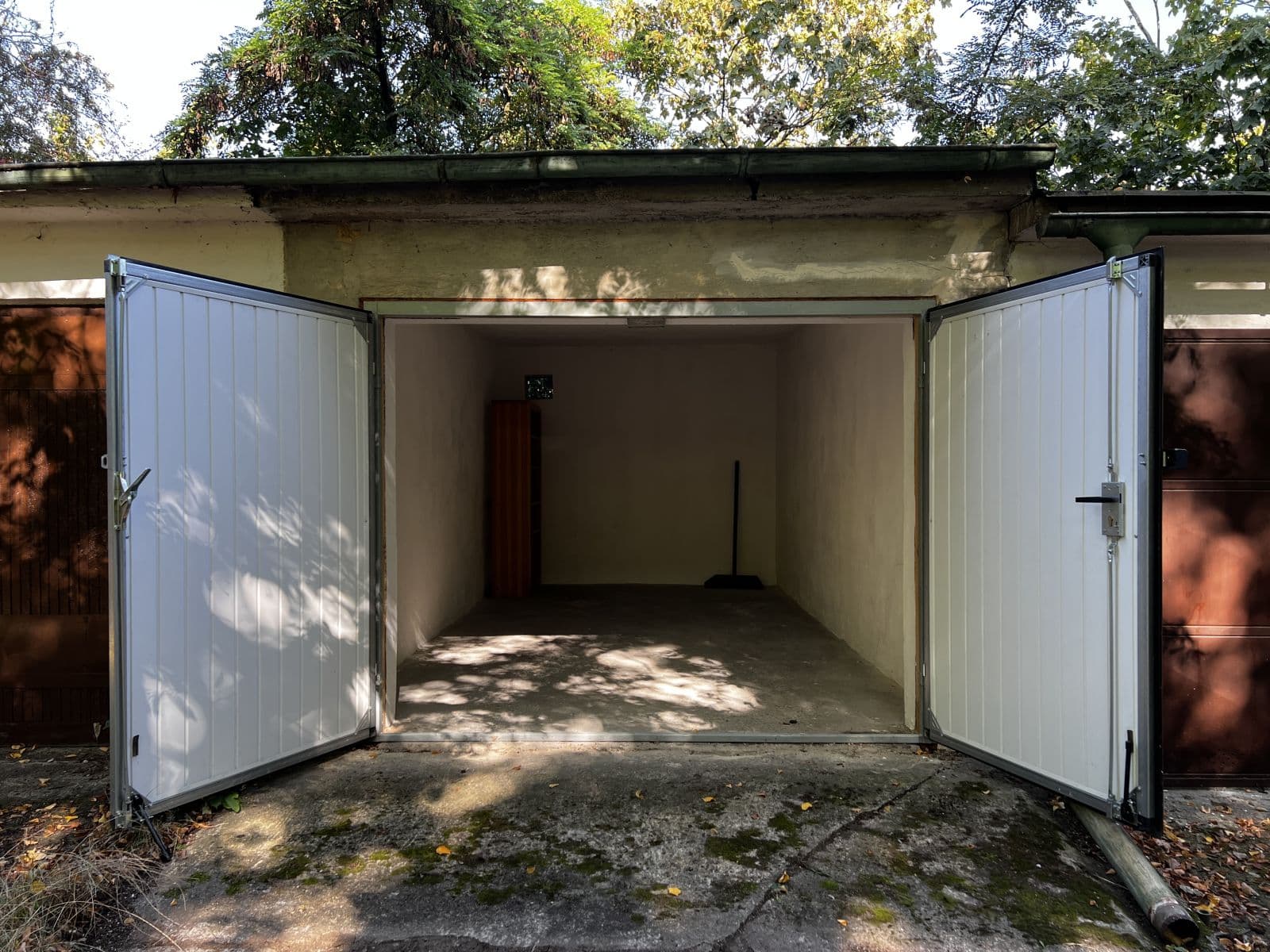 garage to rent, 18 m², Na Korábě, Prague, Prague garage to rent, 18 m², Na Korábě, Prague, Prague