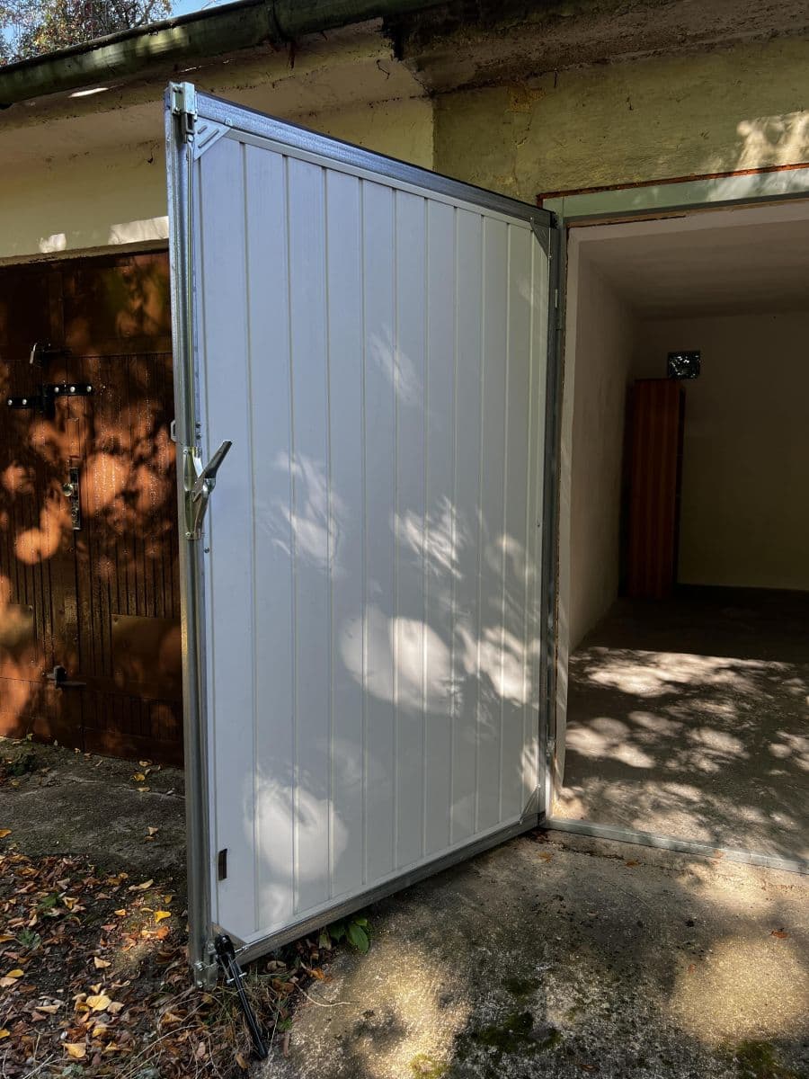 garage to rent, 18 m², Na Korábě, Prague, Prague garage to rent, 18 m², Na Korábě, Prague, Prague