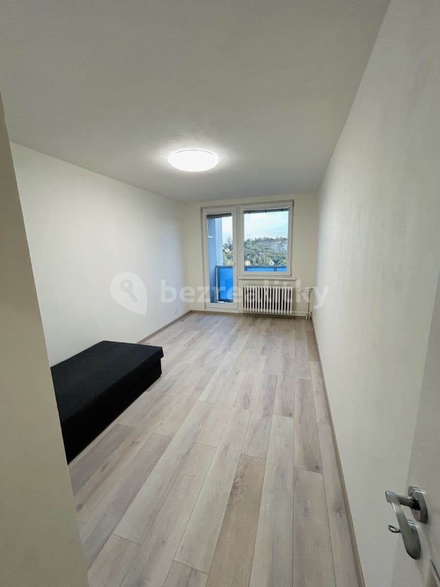 2 bedroom with open-plan kitchen flat to rent, 68 m², Prosluněná, Prague, Prague 2 bedroom with open-plan kitchen flat to rent, 68 m², Prosluněná, Prague, Prague