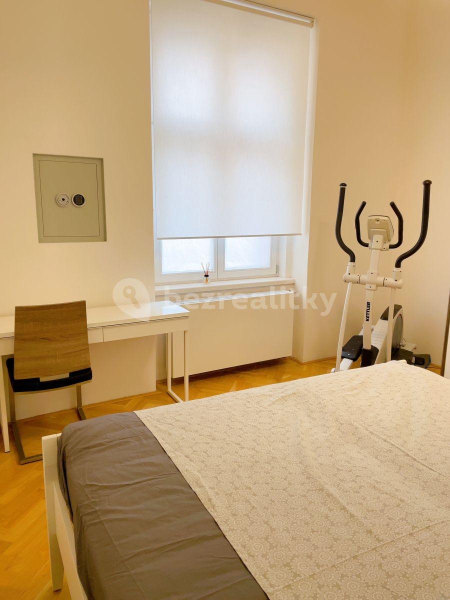 2 bedroom with open-plan kitchen flat for sale, 86 m², Jungmannova, Prague, Prague