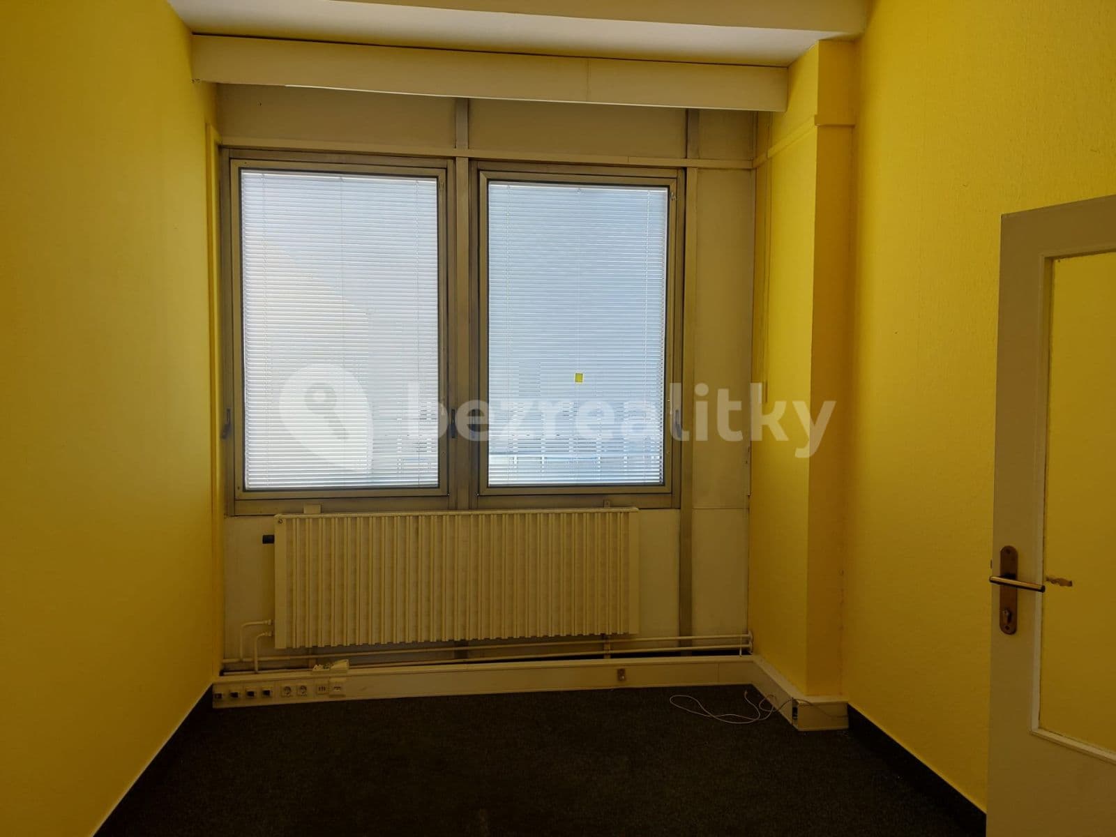 office to rent, 20 m², Za Mototechnou, Prague, Prague office to rent, 20 m², Za Mototechnou, Prague, Prague