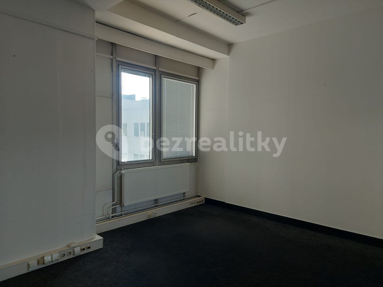 office to rent, 20 m², Za Mototechnou, Prague, Prague office to rent, 20 m², Za Mototechnou, Prague, Prague