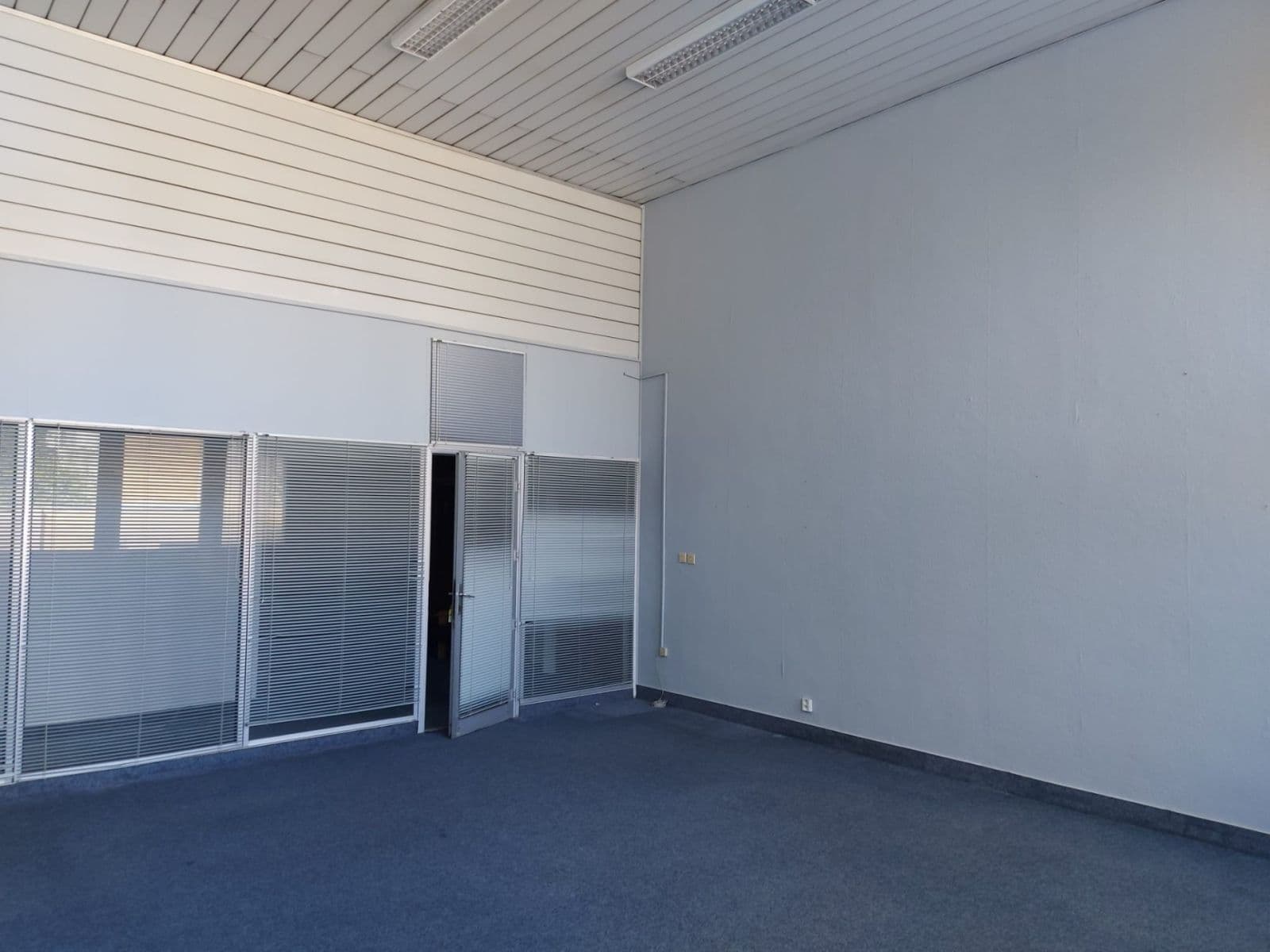 office to rent, 20 m², Za Mototechnou, Prague, Prague office to rent, 20 m², Za Mototechnou, Prague, Prague