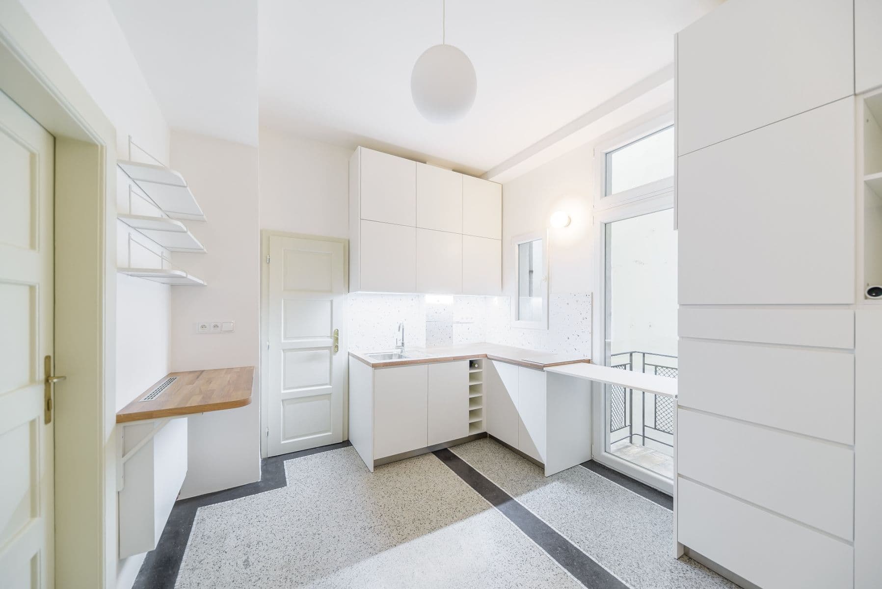 2 bedroom flat to rent, 58 m², Stupkova, Prague, Prague 2 bedroom flat to rent, 58 m², Stupkova, Prague, Prague