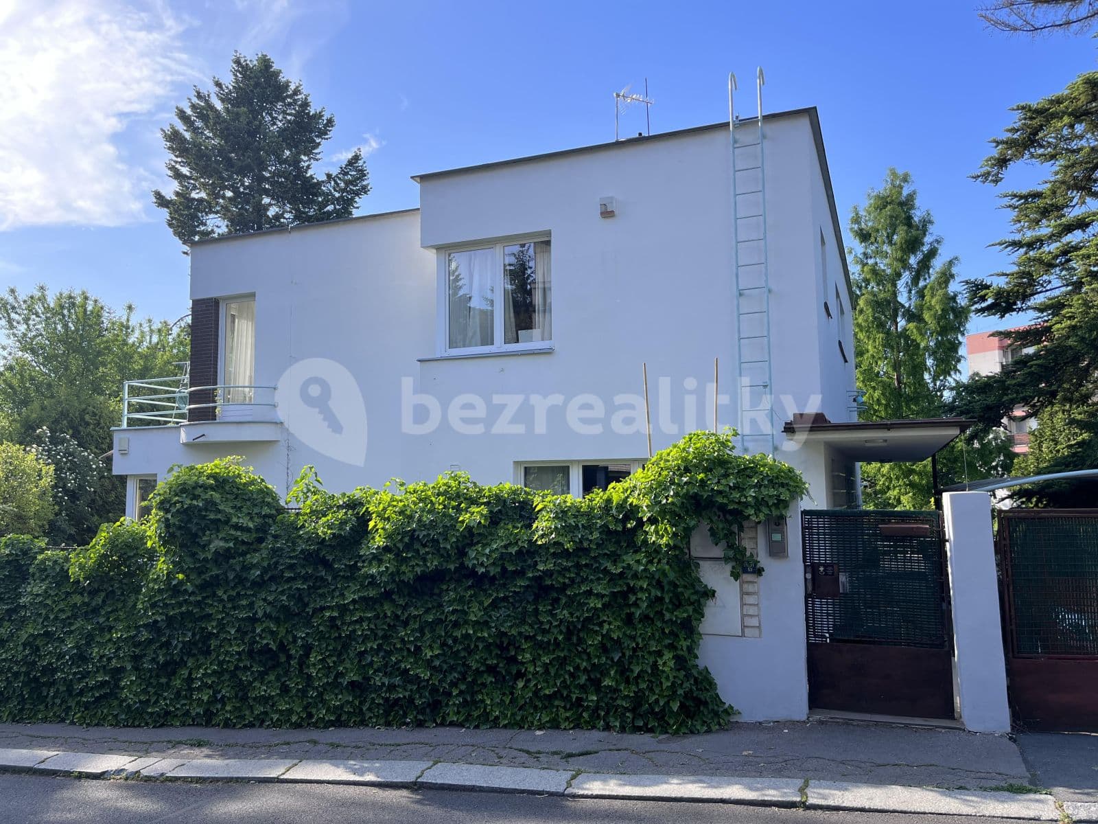 Studio flat to rent, 24 m², Vápencová, Prague, Prague Studio flat to rent, 24 m², Vápencová, Prague, Prague