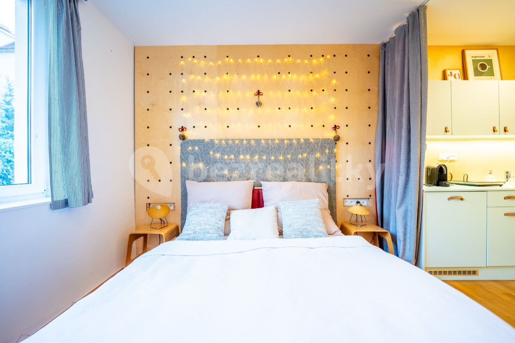 Studio flat to rent, 24 m², Vápencová, Prague, Prague Studio flat to rent, 24 m², Vápencová, Prague, Prague