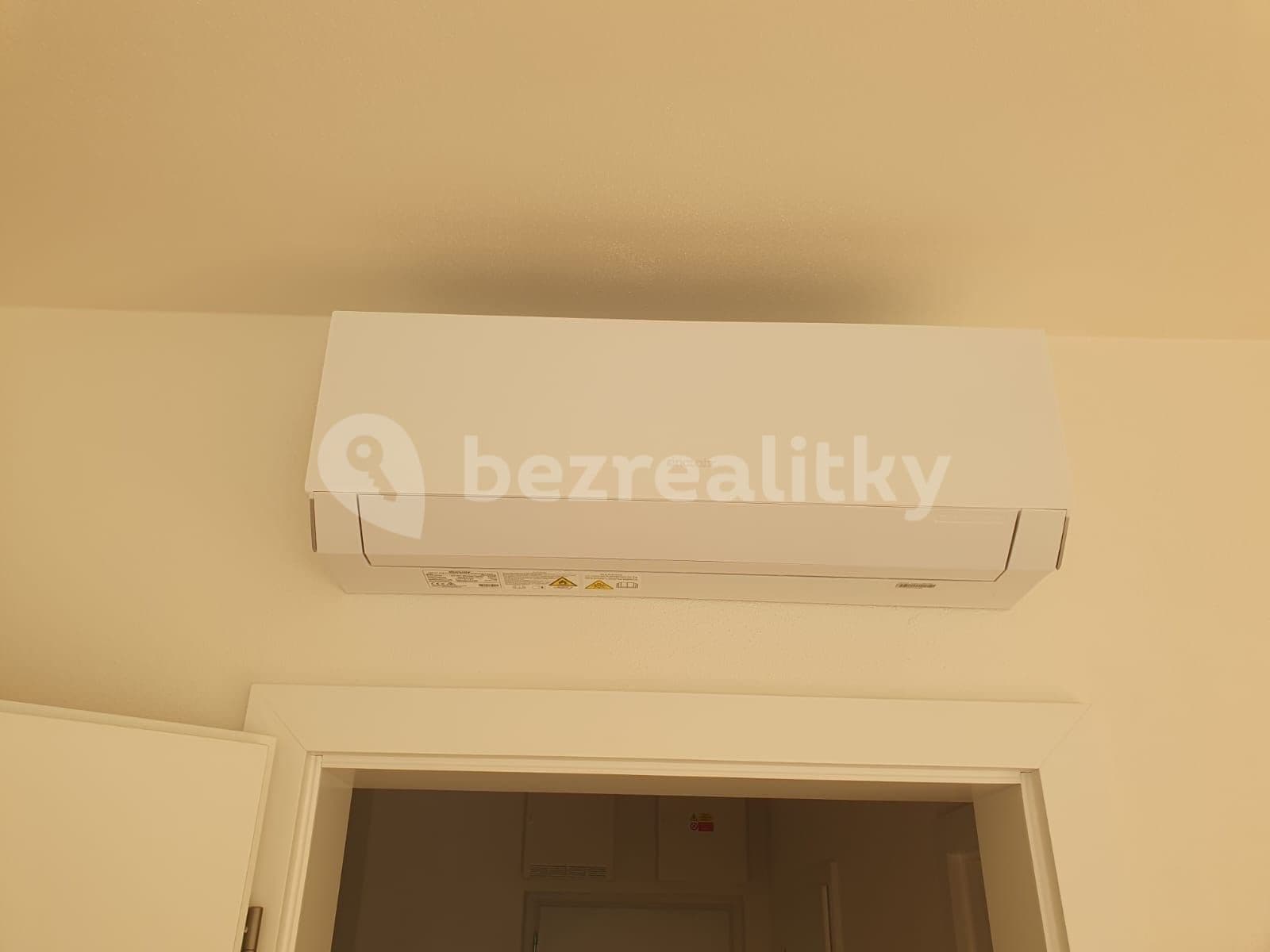 Studio flat to rent, 33 m², Kumpoštova, Brno, Jihomoravský Region Studio flat to rent, 33 m², Kumpoštova, Brno, Jihomoravský Region