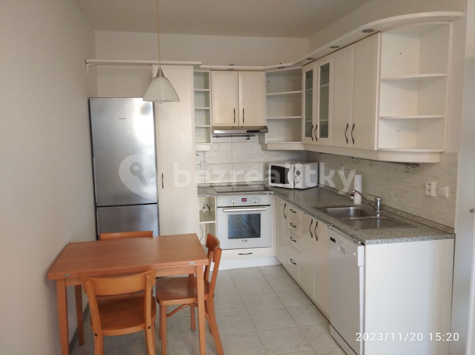 1 bedroom with open-plan kitchen flat to rent, 42 m², Rotavská, Prague, Prague 1 bedroom with open-plan kitchen flat to rent, 42 m², Rotavská, Prague, Prague