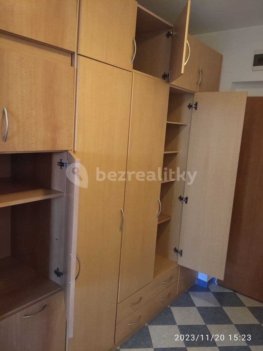 1 bedroom with open-plan kitchen flat to rent, 42 m², Rotavská, Prague, Prague 1 bedroom with open-plan kitchen flat to rent, 42 m², Rotavská, Prague, Prague