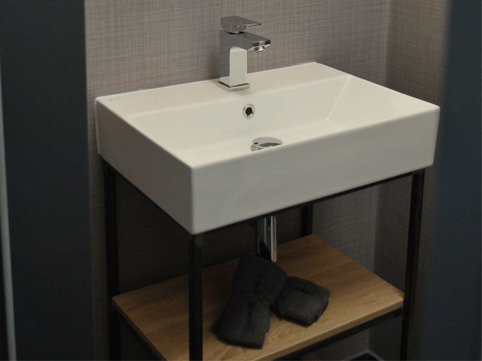 Studio flat to rent, 25 m², Nárožní, Prague, Prague Studio flat to rent, 25 m², Nárožní, Prague, Prague