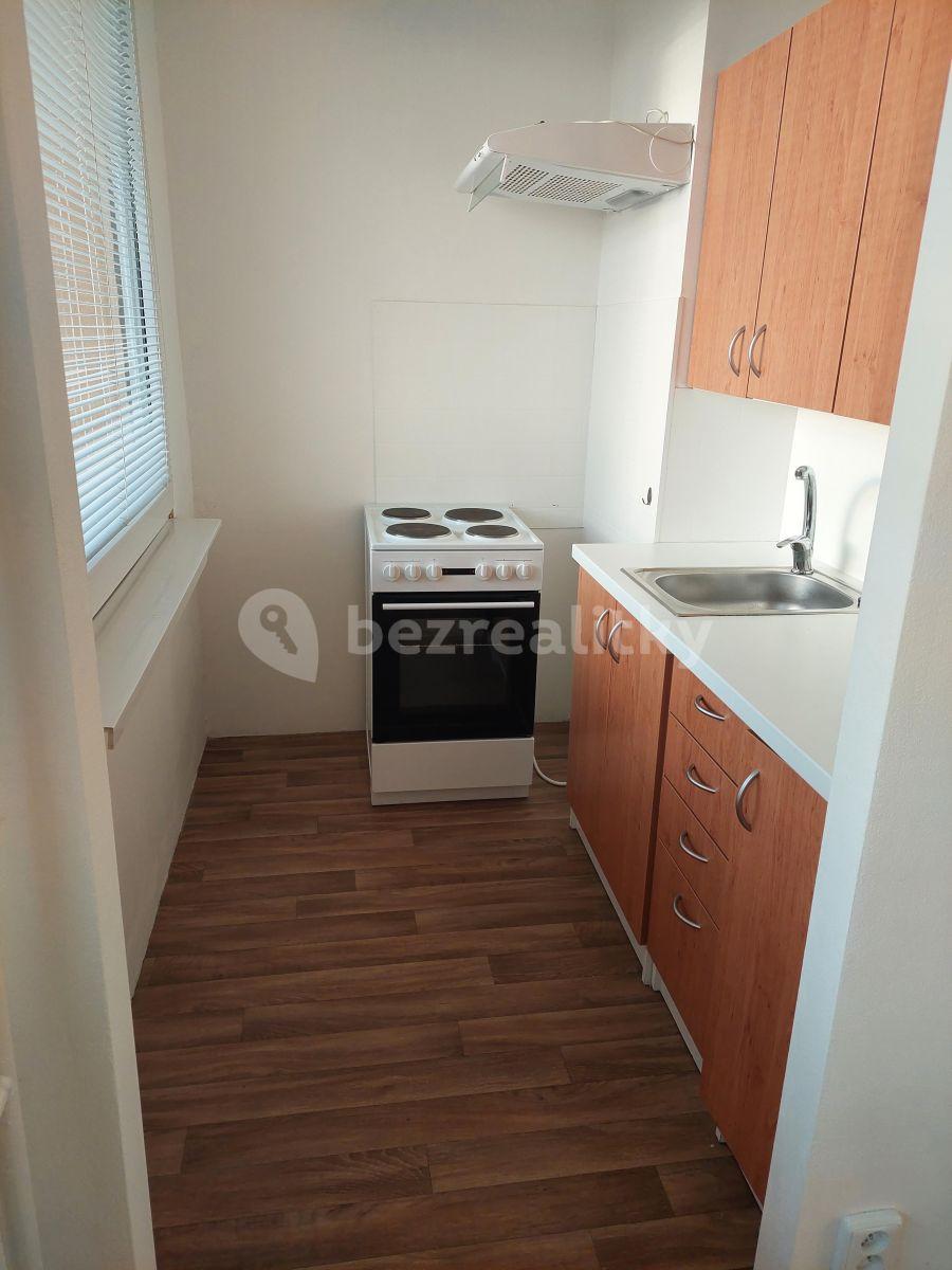 1 bedroom flat to rent, 34 m², Čs. armády, Kladno, Středočeský Region