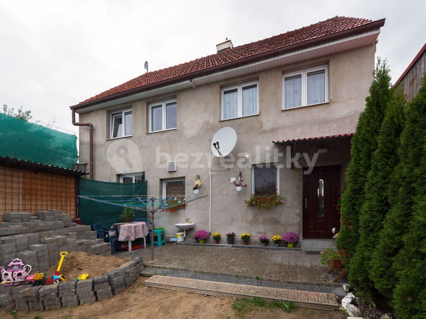 house for sale, 165 m², Zámecká, Jirny, Středočeský Region