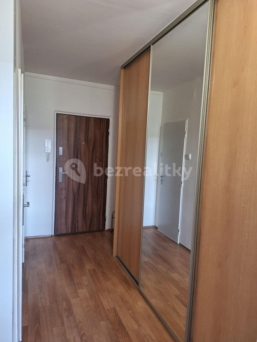 1 bedroom with open-plan kitchen flat to rent, 45 m², Frýdlantská, Prague, Prague 1 bedroom with open-plan kitchen flat to rent, 45 m², Frýdlantská, Prague, Prague