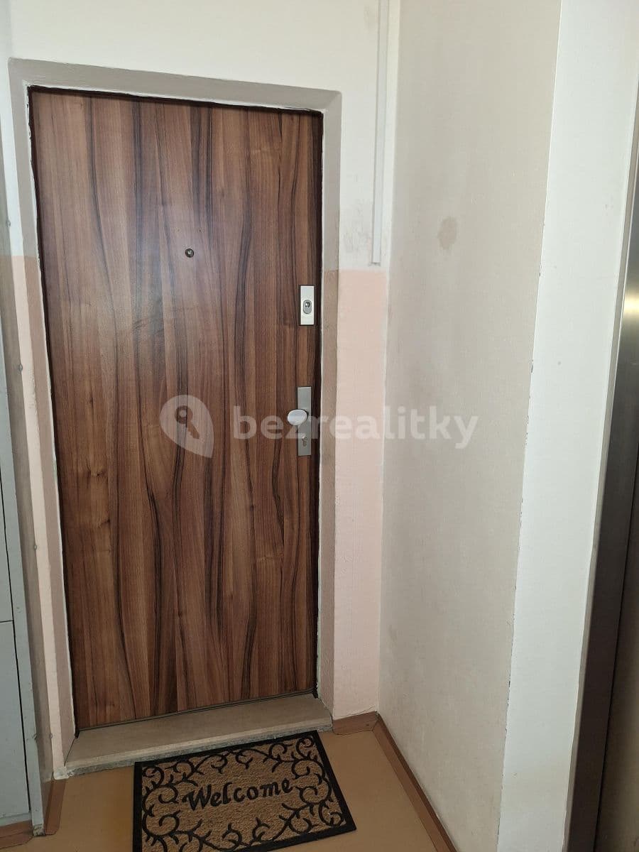 1 bedroom with open-plan kitchen flat to rent, 45 m², Frýdlantská, Prague, Prague 1 bedroom with open-plan kitchen flat to rent, 45 m², Frýdlantská, Prague, Prague