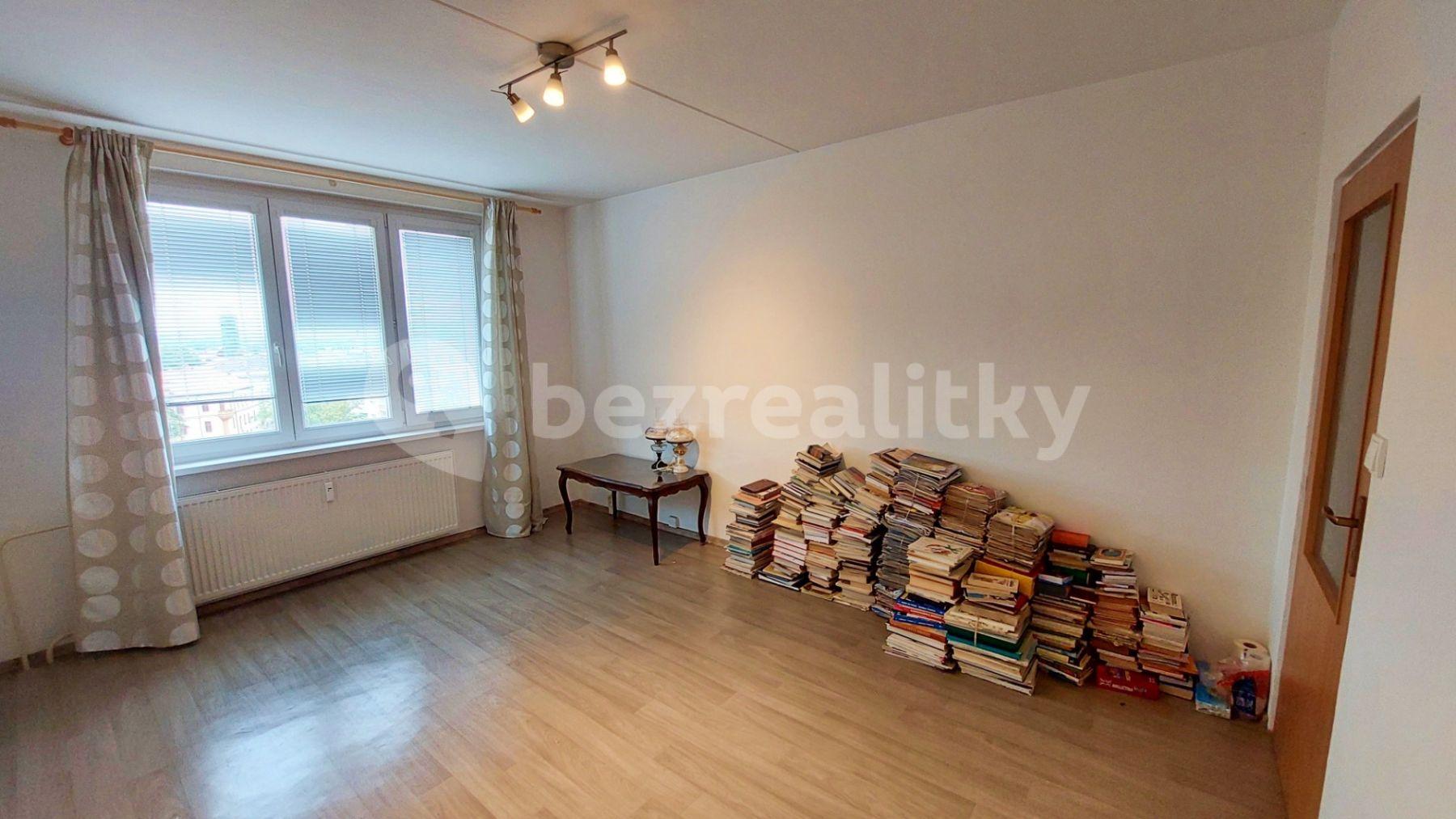 3 bedroom flat for sale, 80 m², Šafaříkova, Žatec, Ústecký Region