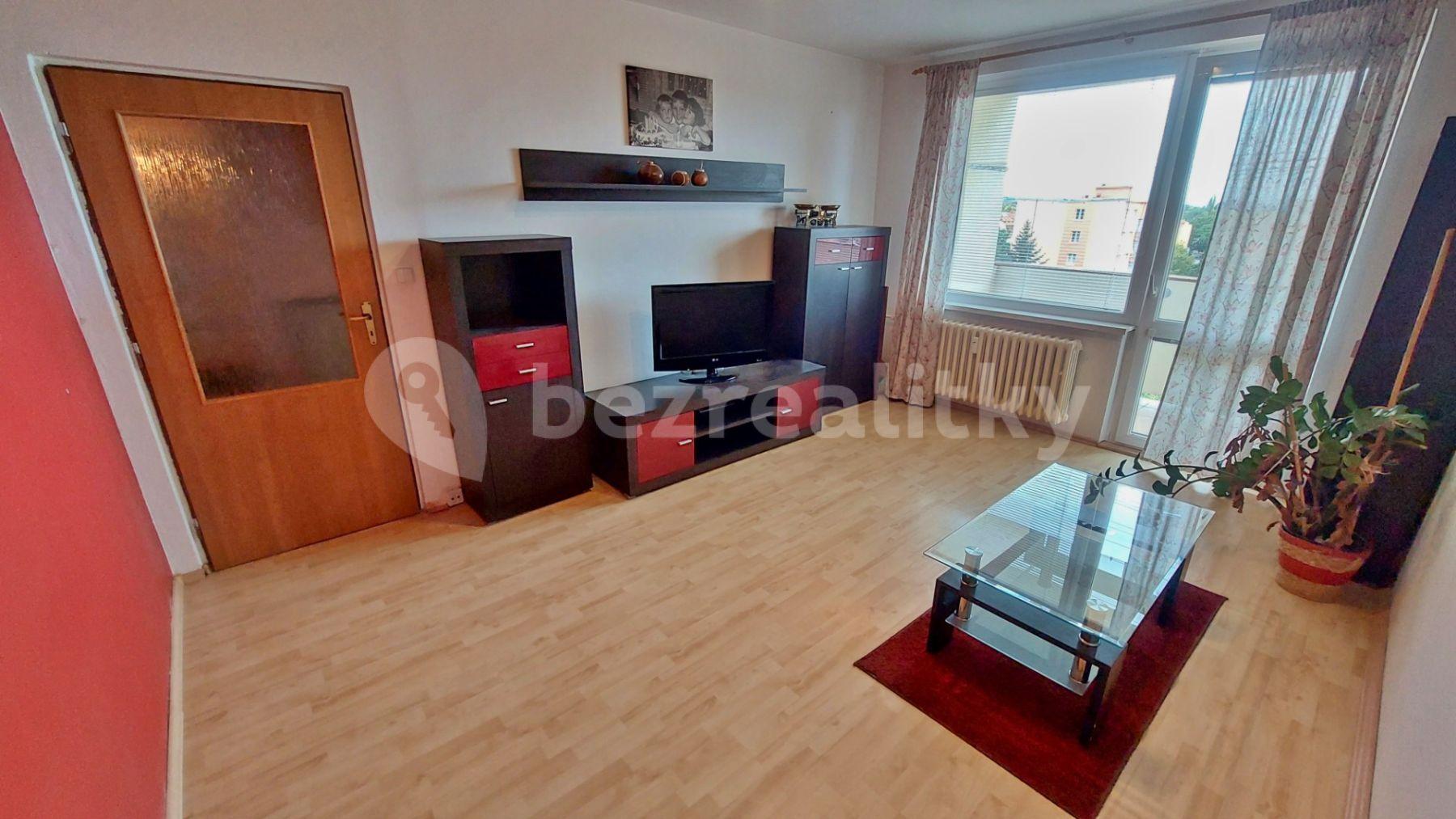 3 bedroom flat for sale, 80 m², Šafaříkova, Žatec, Ústecký Region