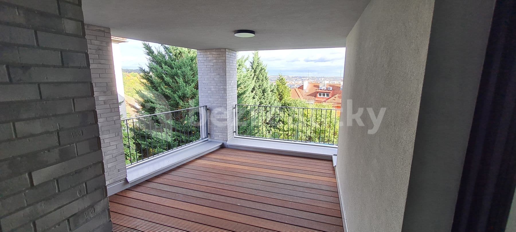2 bedroom with open-plan kitchen flat to rent, 73 m², Pod Kesnerkou, Prague, Prague 2 bedroom with open-plan kitchen flat to rent, 73 m², Pod Kesnerkou, Prague, Prague